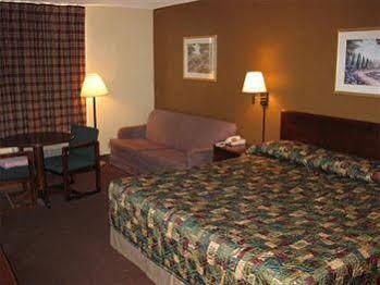 Americas Best Value Inn Marshall Bel Air Екстериор снимка