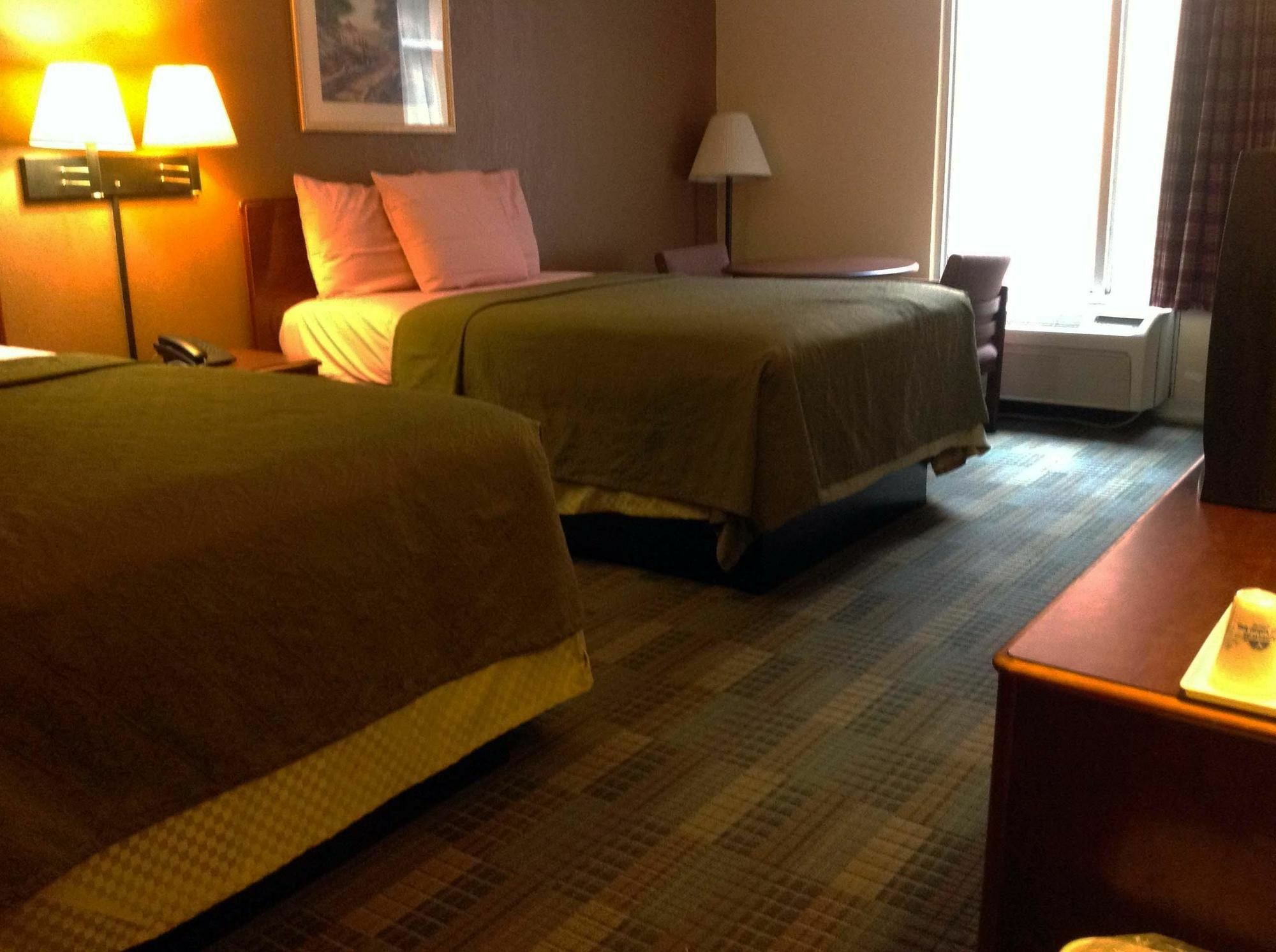 Americas Best Value Inn Marshall Bel Air Екстериор снимка